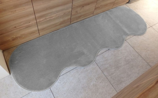 北欧風キッチンマット ラグマットタイプ 65×255cm ピーナッツ型 シルバーグレー 抗菌防臭 SEK 織人しきもの屋工房