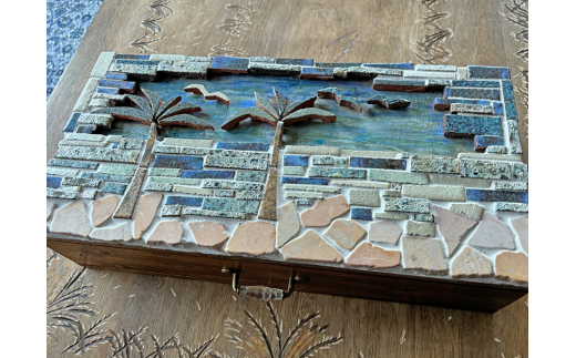 石材プロの作品 「 海 」( 小物入れ ) 家具 アート 一点もの 一点モノ テーブル オブジェ 壁かけ 作品 ハンドメイド 手作り 職人 完成品 国産 木材 石材 金属 おしゃれ アンティーク調 食卓 