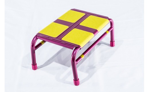 車乗降用踏み台　ステップバイステップ（ピンク） 271571 - 兵庫県三木市