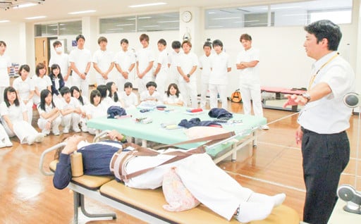 ③－３　教育の推進充実（学校教育：関西総合リハビリテーション専門学校）