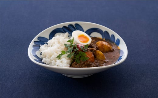 波佐見焼】zen to 阿部 薫太郎 カレー皿「daily spice plate」ブルー・ブラウンセット 食器 パスタ皿 【中善】 [YE01] -  長崎県波佐見町｜ふるさとチョイス - ふるさと納税サイト