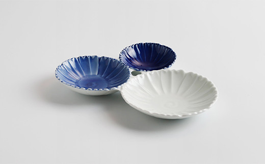 有田焼 伝平窯 花型三種皿（大）2枚セット ヤマト陶磁器 A25-360