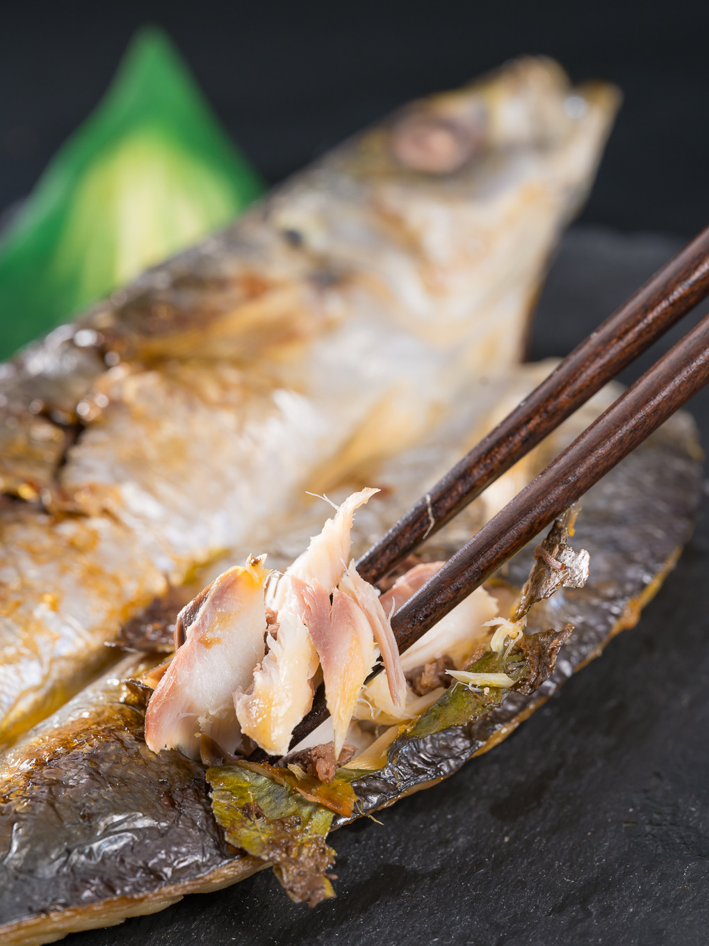 ふっくらと臭みのない、港町の味をご堪能ください。