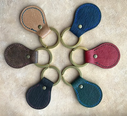 時計周りに
①紺 ②赤 ③深緑 ④黒 ⑤焦茶 ⑥茶・無染色