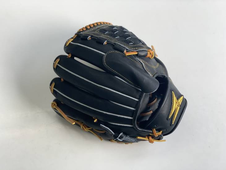野球グローブ　投手用【硬式・品番113】