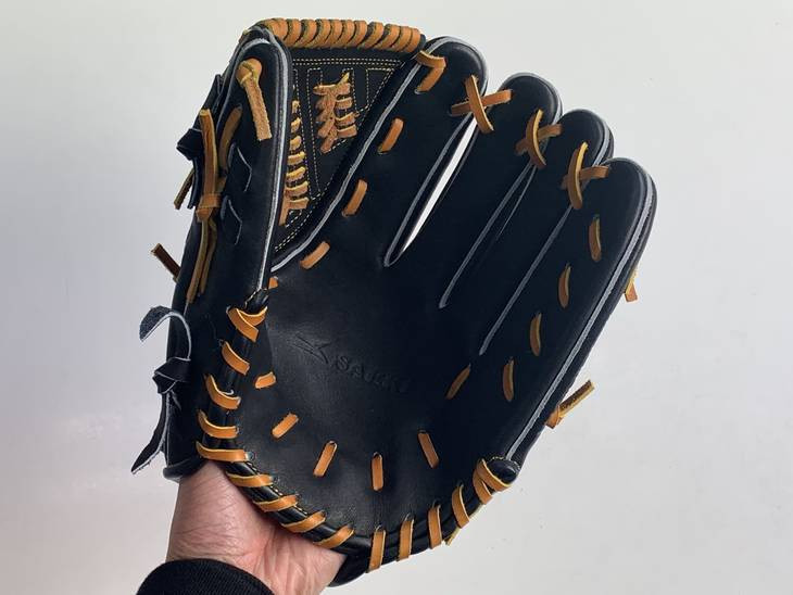 野球グローブ　投手用【硬式・品番112】