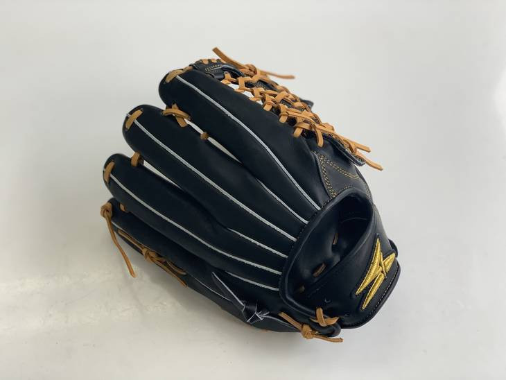 野球グローブ　外野手用（中）【硬式・品番170】