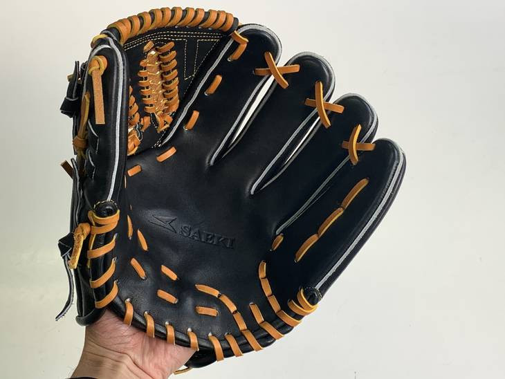 野球グローブ 内野手(サード)用【硬式・品番150】
