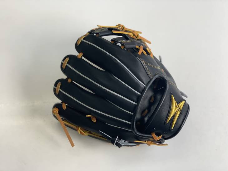 野球グローブ　内野手用【軟式・品番140】