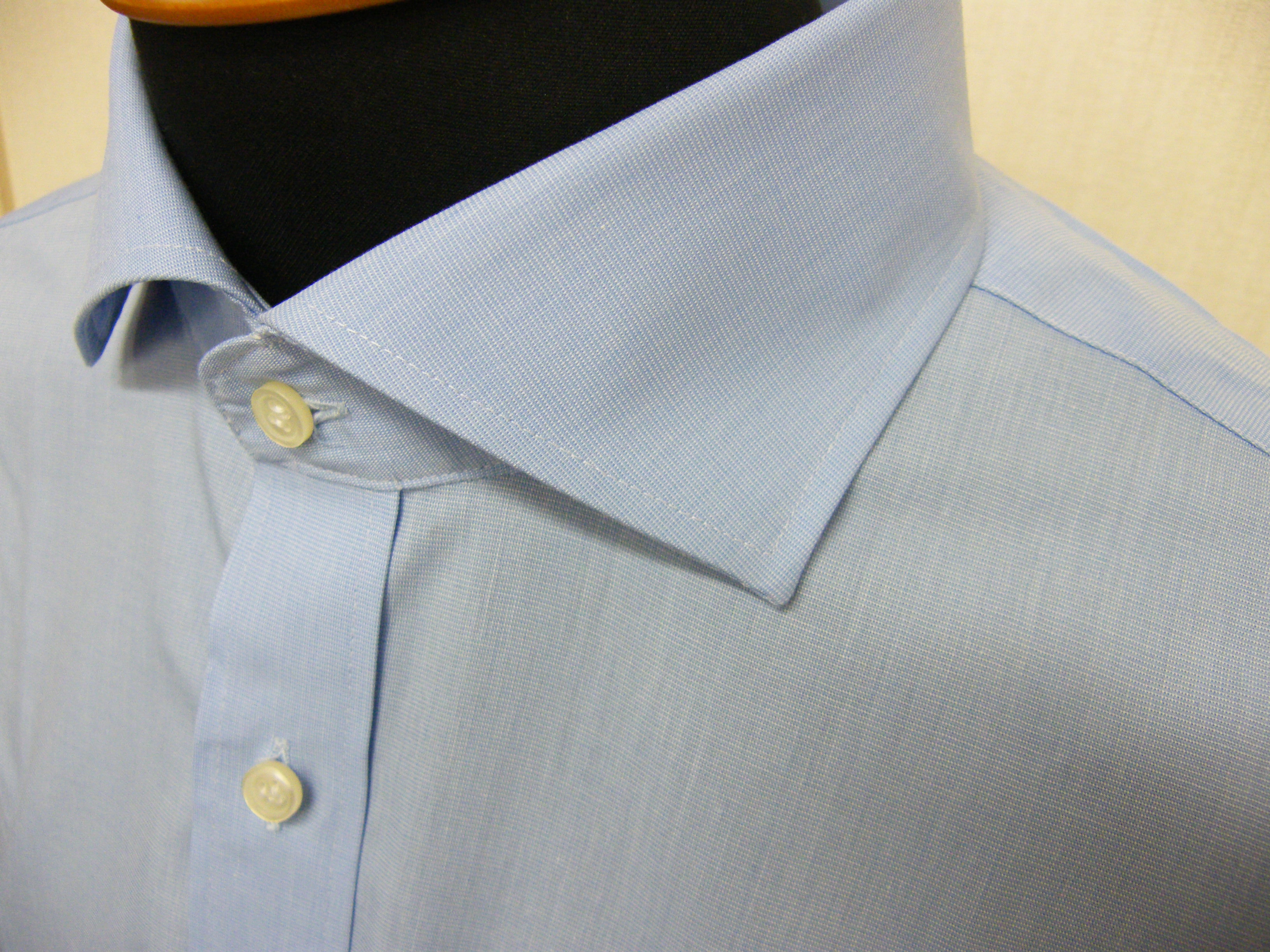 ※エリの型：カッタウェイ