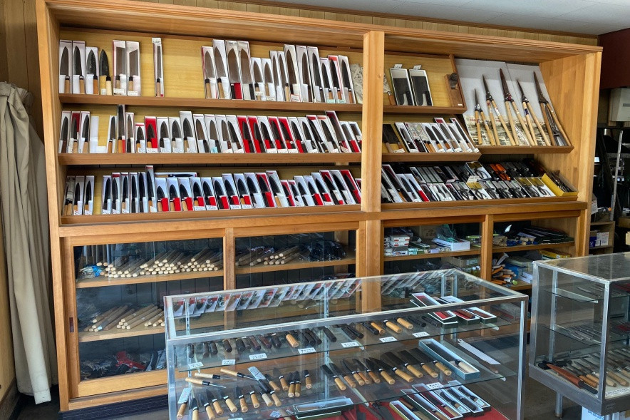 工場内でも販売しています。