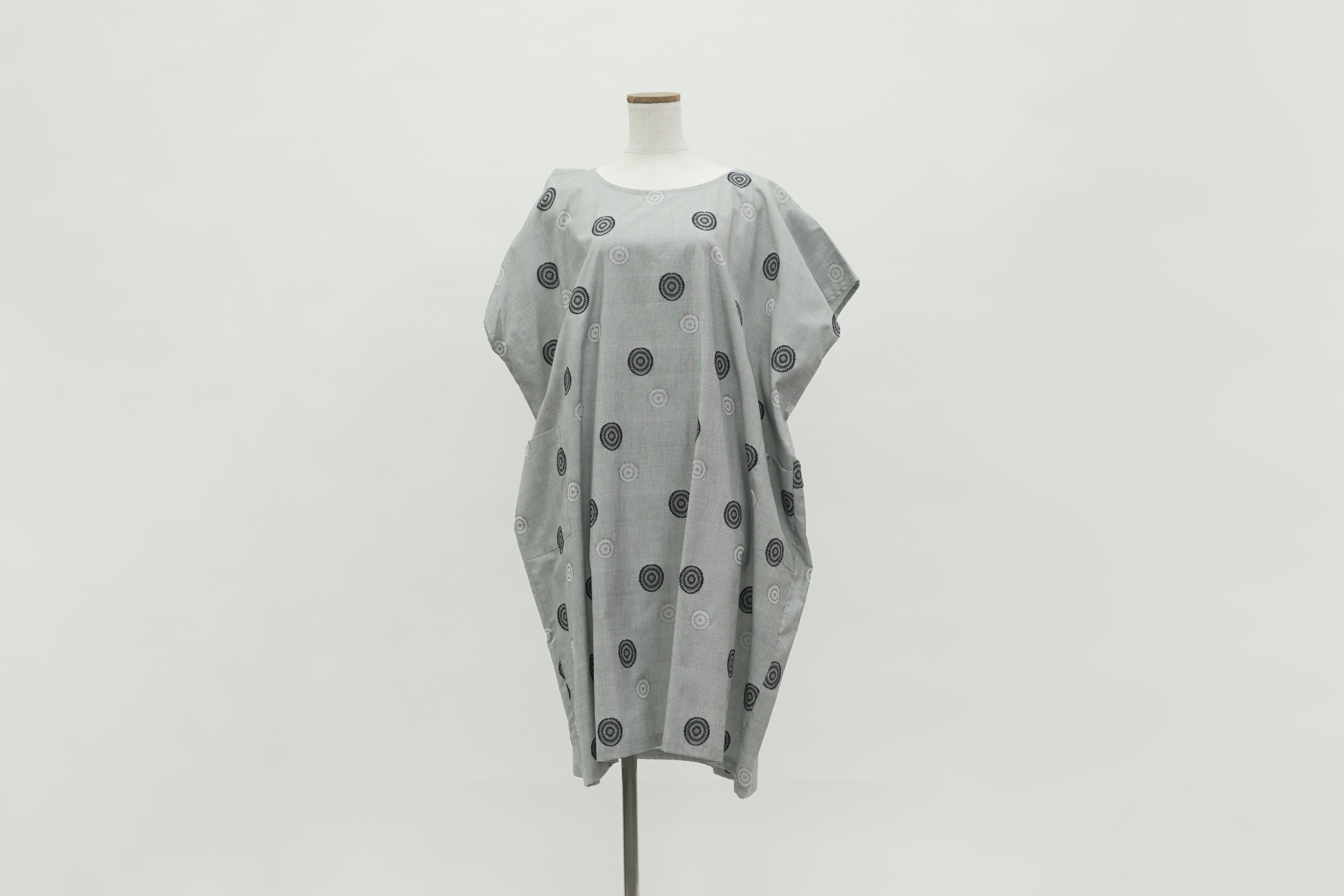 写真はグレードットです。