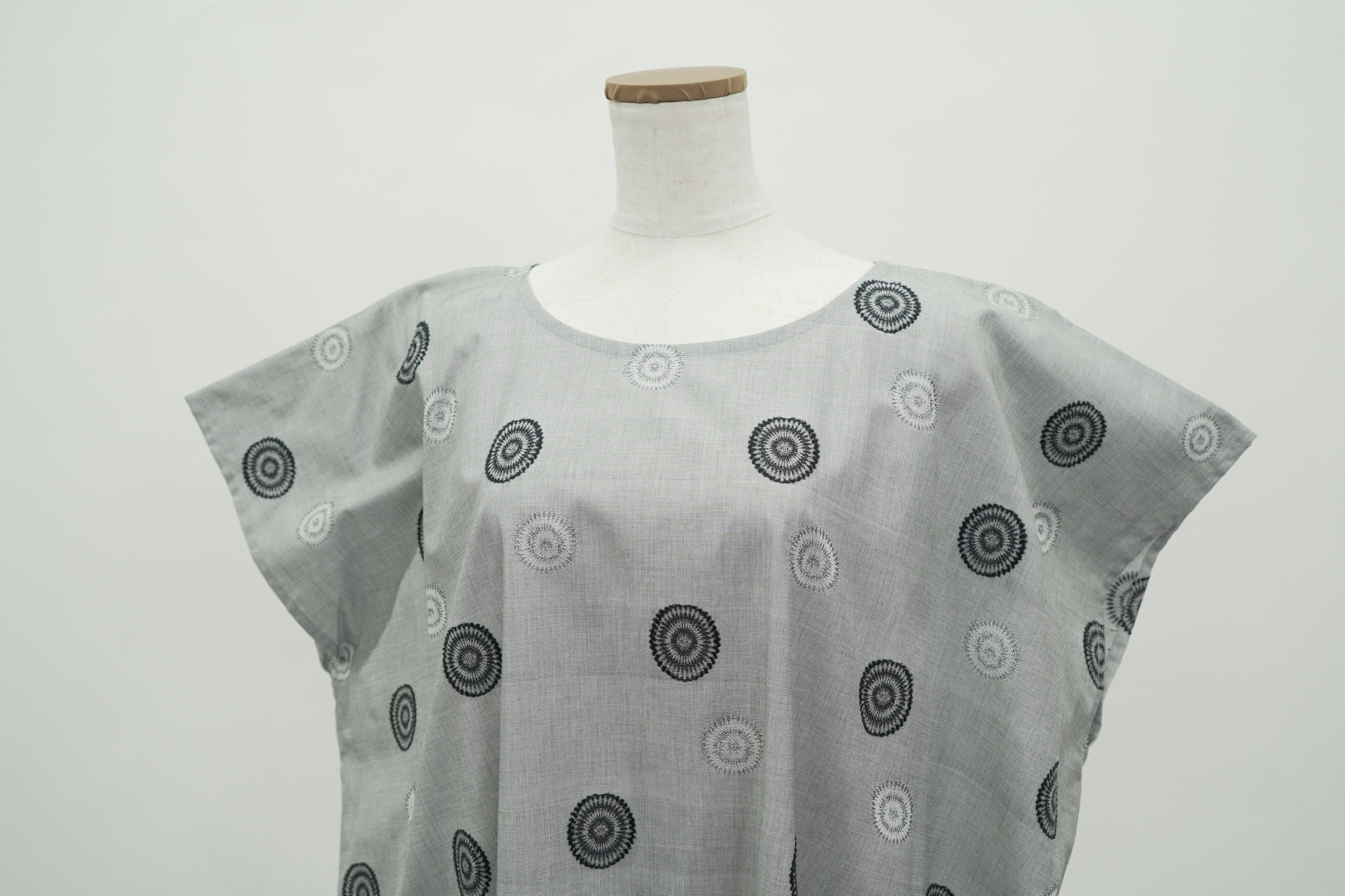 写真は生地のアップ写真です。