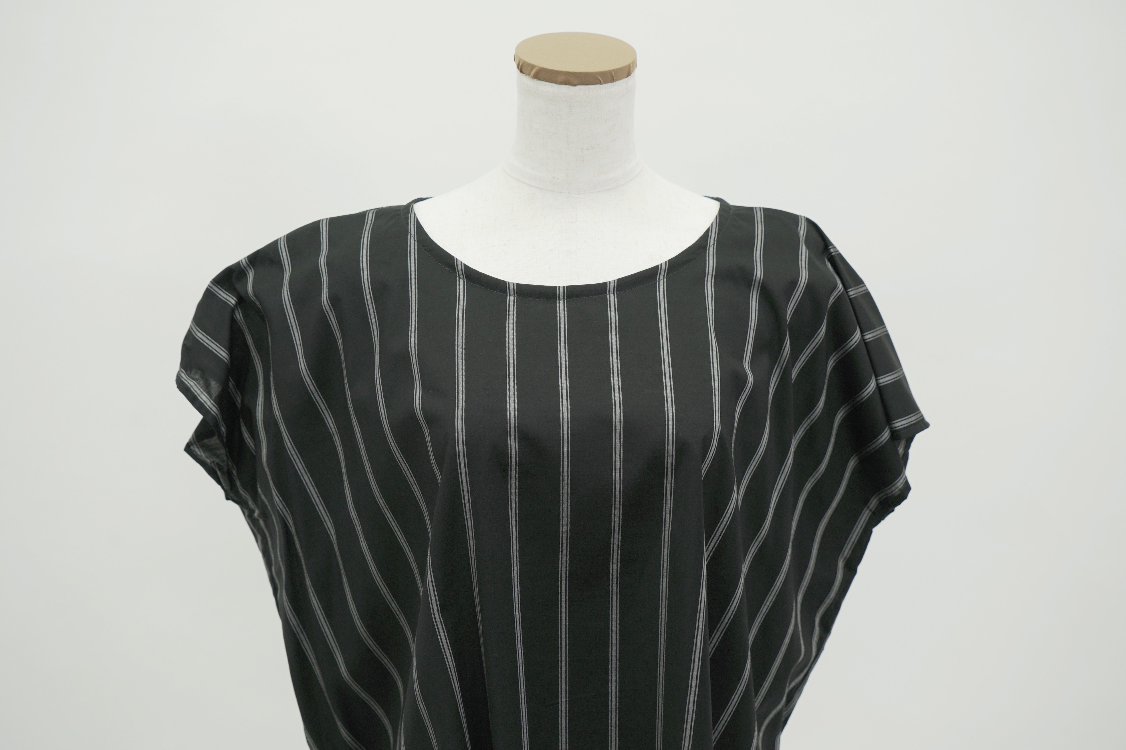 写真は生地のアップ写真です。