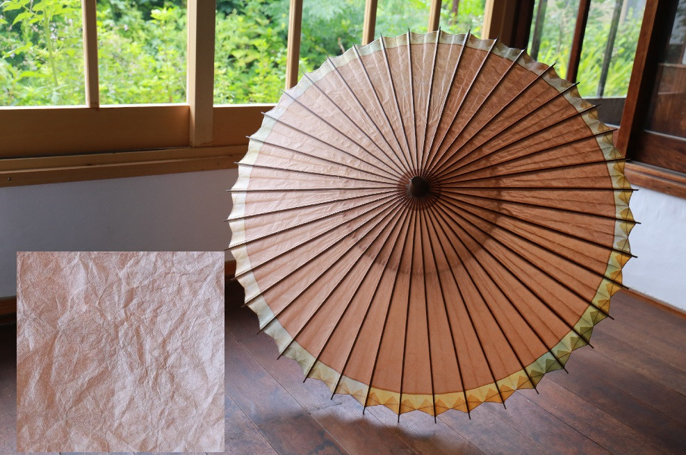 ※写真に使用されている和傘は、原液の色となります。写真の左下の色となります。