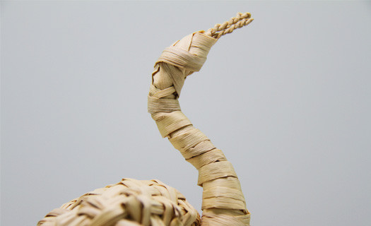 丁寧に作られた鶴の顔です。