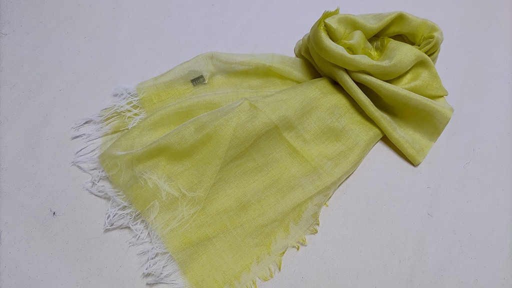 こちらはイエローになります！