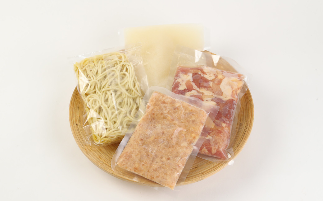 大宰府 筑紫館 はかた一番どり 鶏使用水炊き (２～３人前) 鍋 とり なべ みずたき