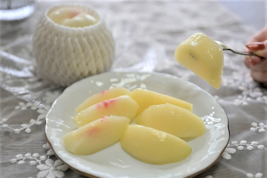 上品な香りと果汁を多く含むジューシーな甘さが特徴！最高のデザートです。