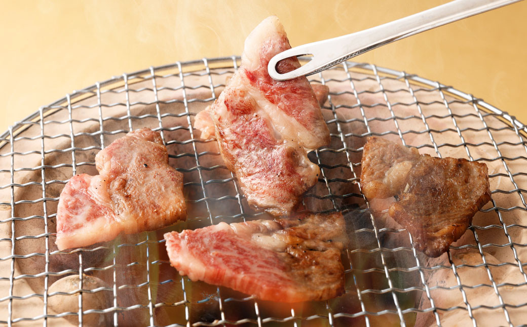 【鹿児島徳之島】 特選黒毛和牛 ロース 焼肉用 計800g (400g×2パック)