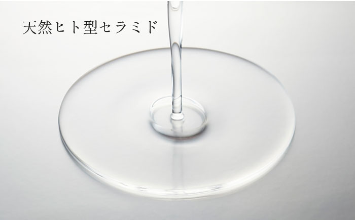 付けた瞬間から濃密保湿でふっくら肌に