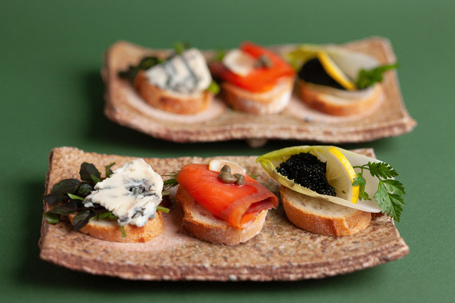 利用例:サーモンカナッペキャビア(画像はイメージです。)