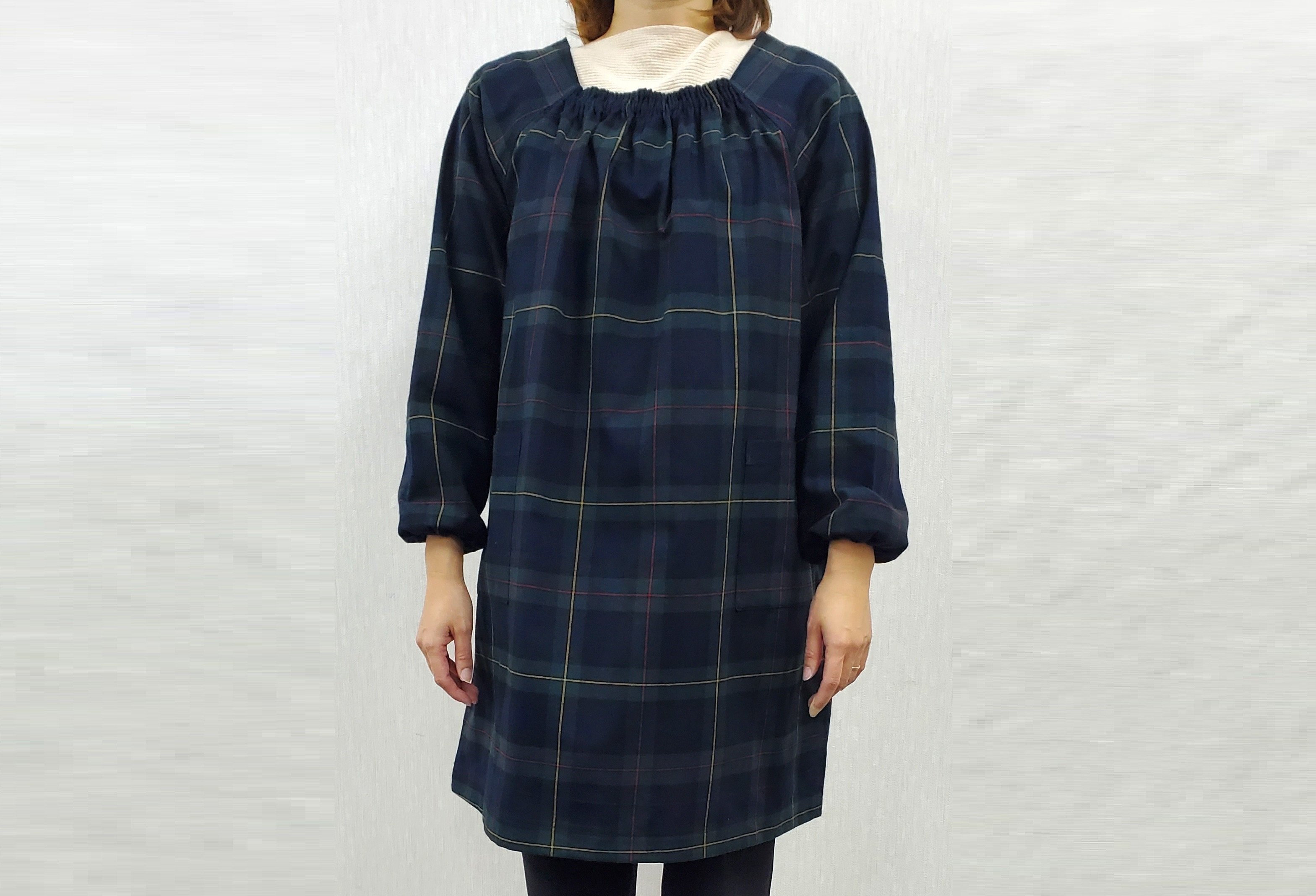 創業明治34年の「播州織」製造販売会社の職員が手掛けるブランド「La  mamarge」のエプロンです♪