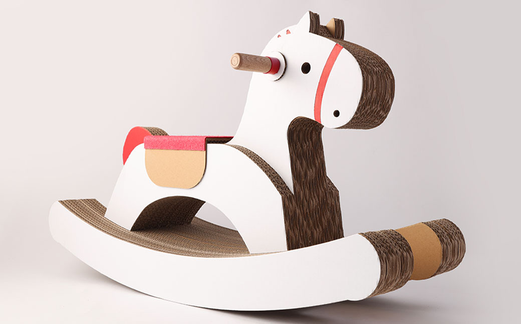 段ボール製 木馬（馬バージョン）