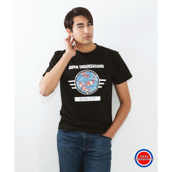 小千谷市マンホールデザインTシャツ!「紅白柄」の錦鯉が描かれたデザイン。