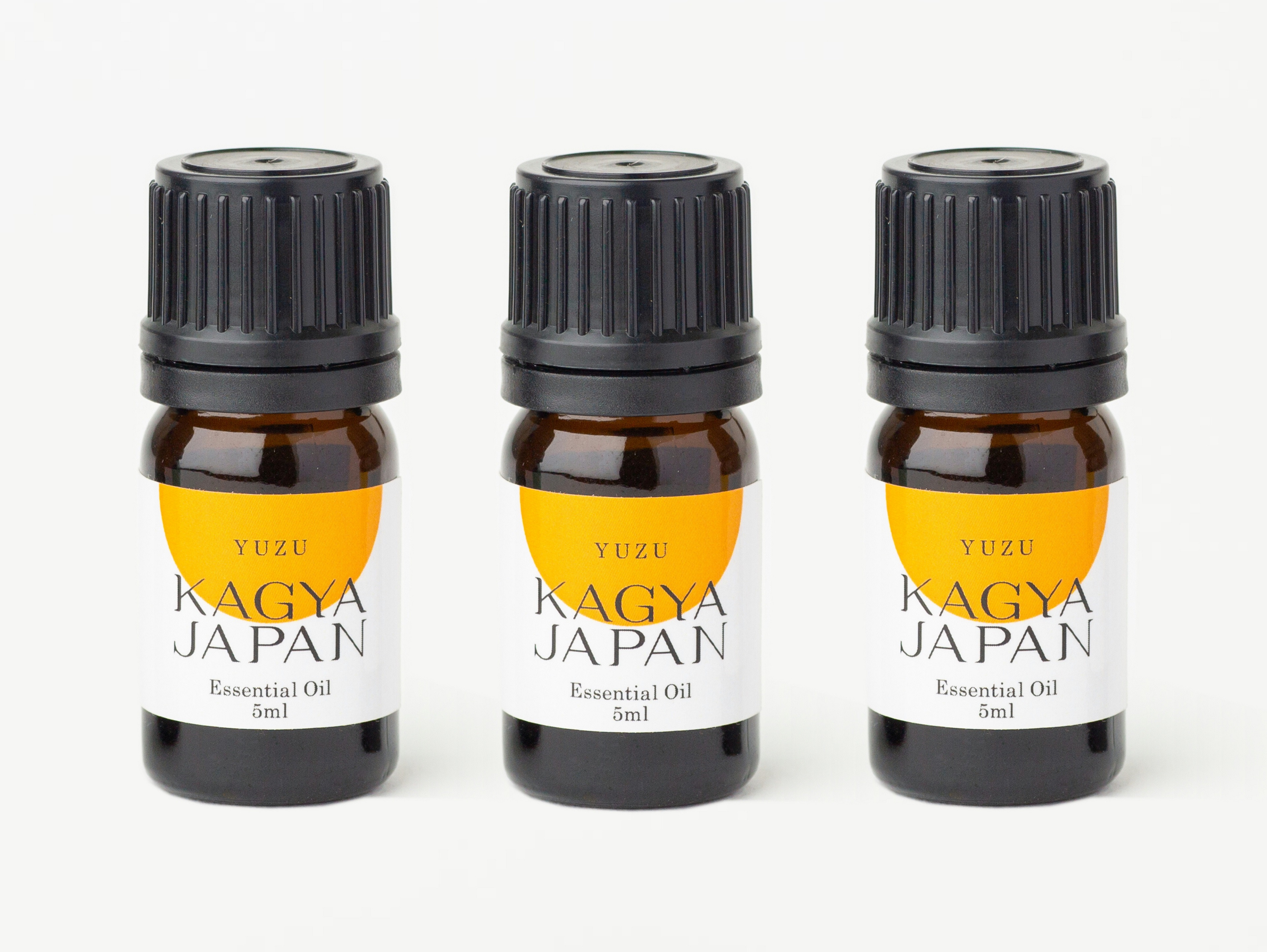 KAGYA JAPAN　エッセンシャルオイルYUZU　5ml×３本セット　全体像