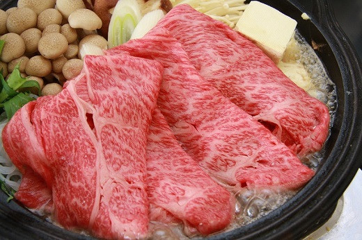 定番のすき焼き。奥出雲和牛の美味しさを味わってください。