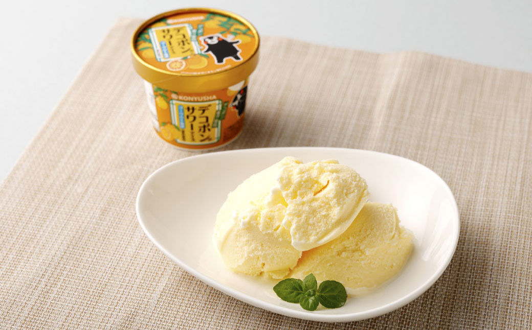 デコポンサワーアイスと九州ミルク&チョコチップのアイス