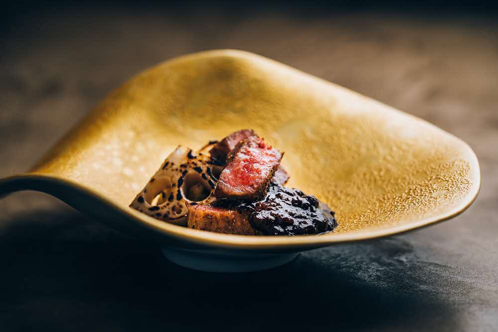 ご予約時期によりコース内容が異なります。
苦手なものやアレルギーがある場合は事前にご相談ください。商品の指定はできかねます。