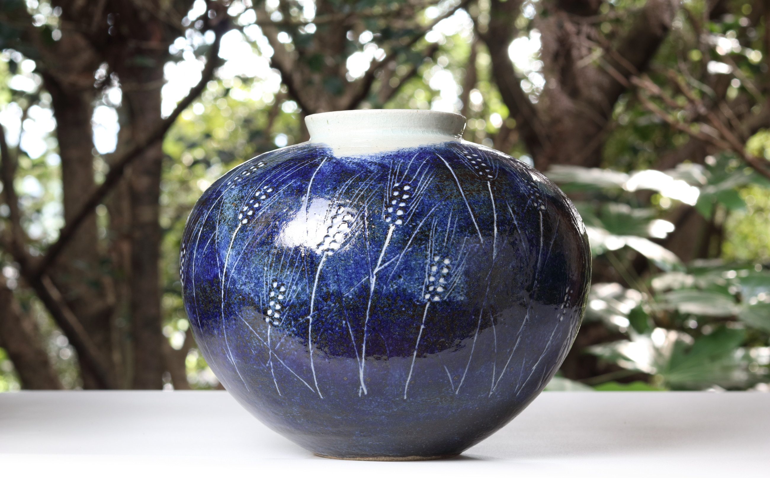 大草野螢窯 象嵌麦文壺