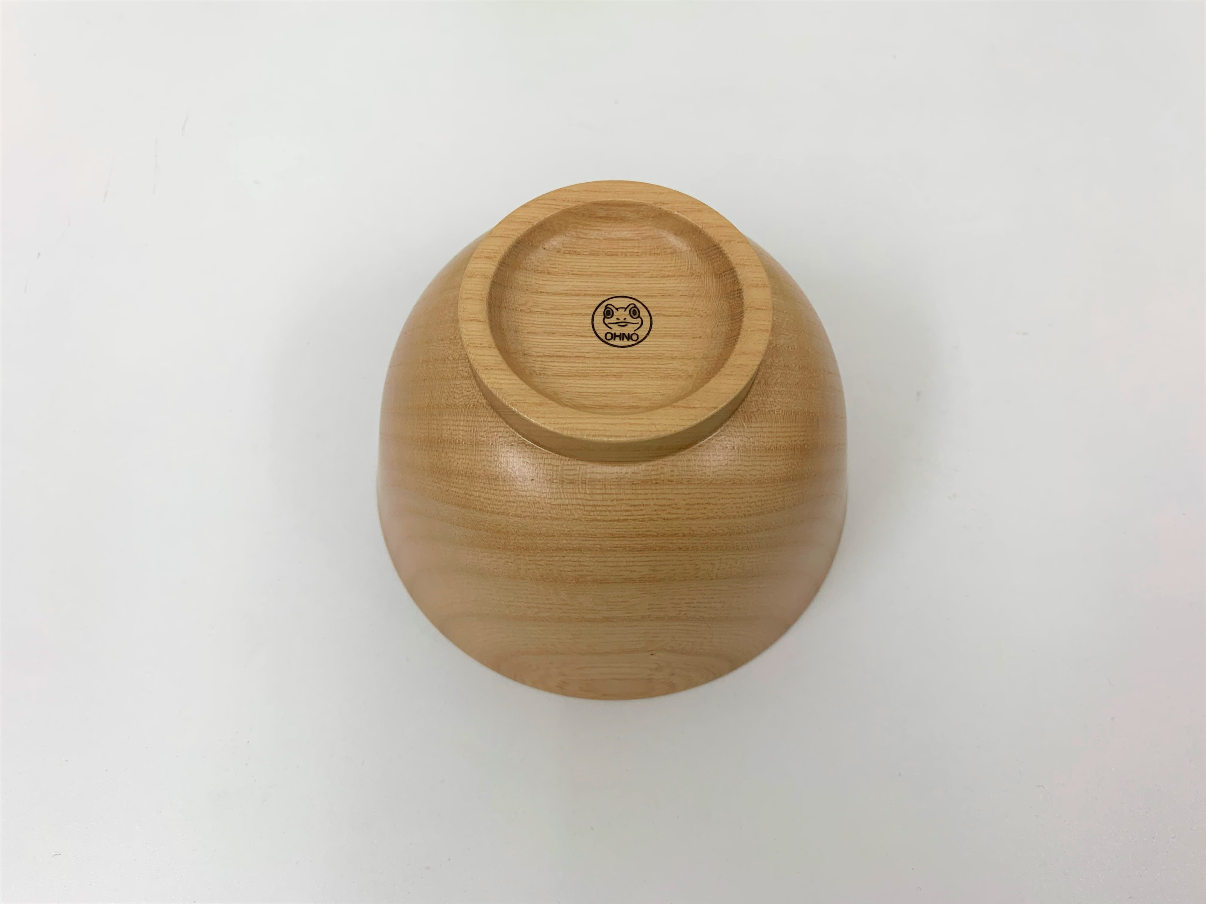 器の底には職人さんの焼印が押されています