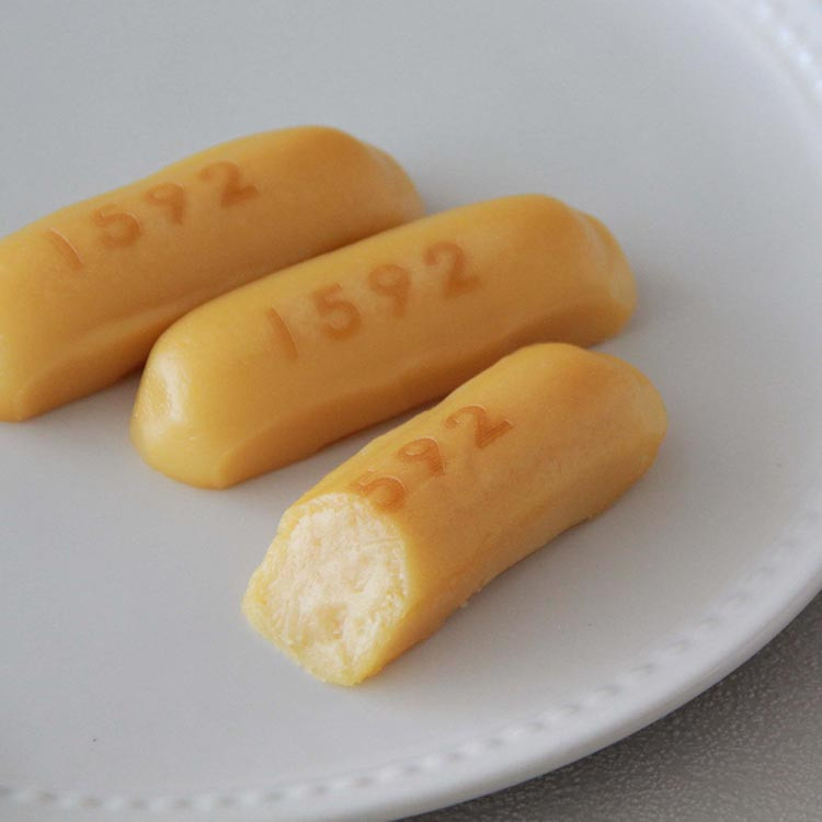 濃厚生チーズケーキ1592(ひごくに)