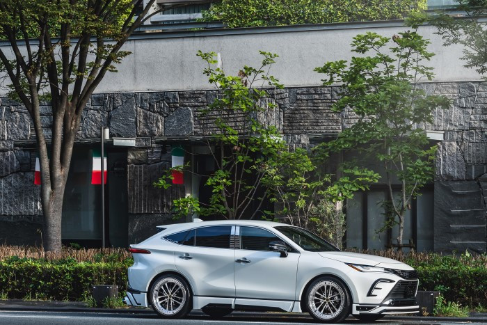  【トヨタ 80系 ハリアー】 ピラーパネル 4ピース （AES製） 【カーボン柄 ブラック仕様】 2294-9140