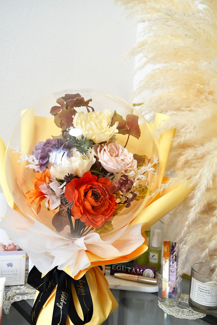  季節系：Flower balloon ( フラワー バルーン )  アーティフィシャルフラワー 花束型 ラッピング