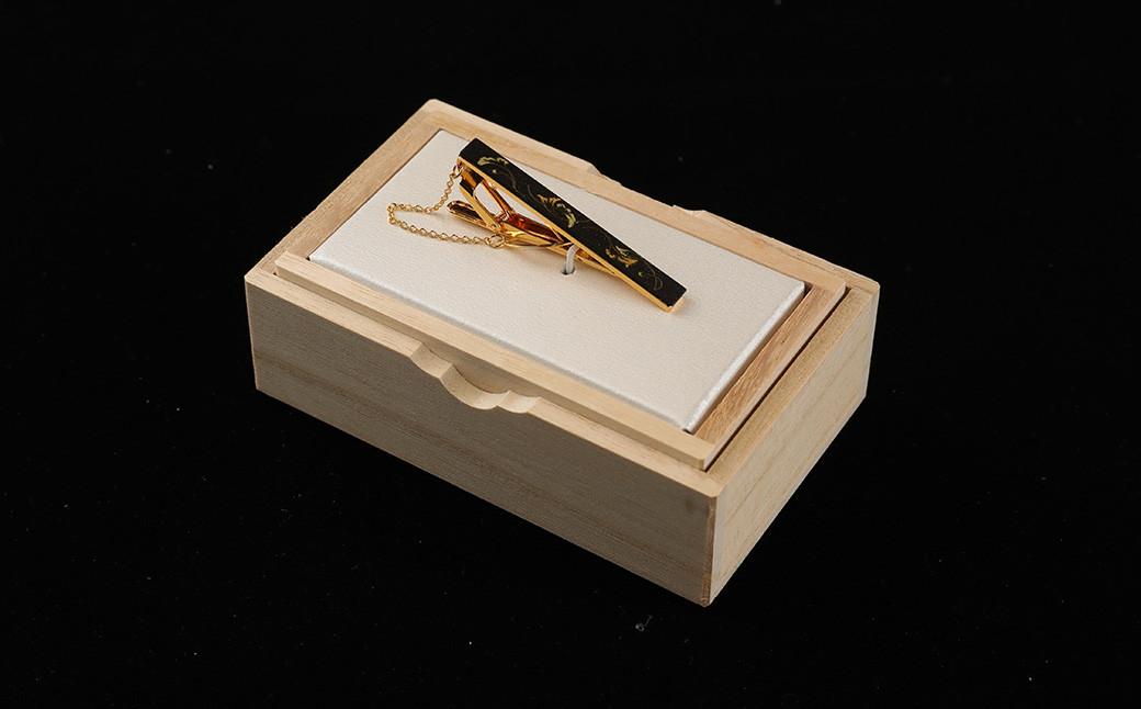 肥後象嵌 ネクタイ止め(銀杏/菖蒲/椿/桜)