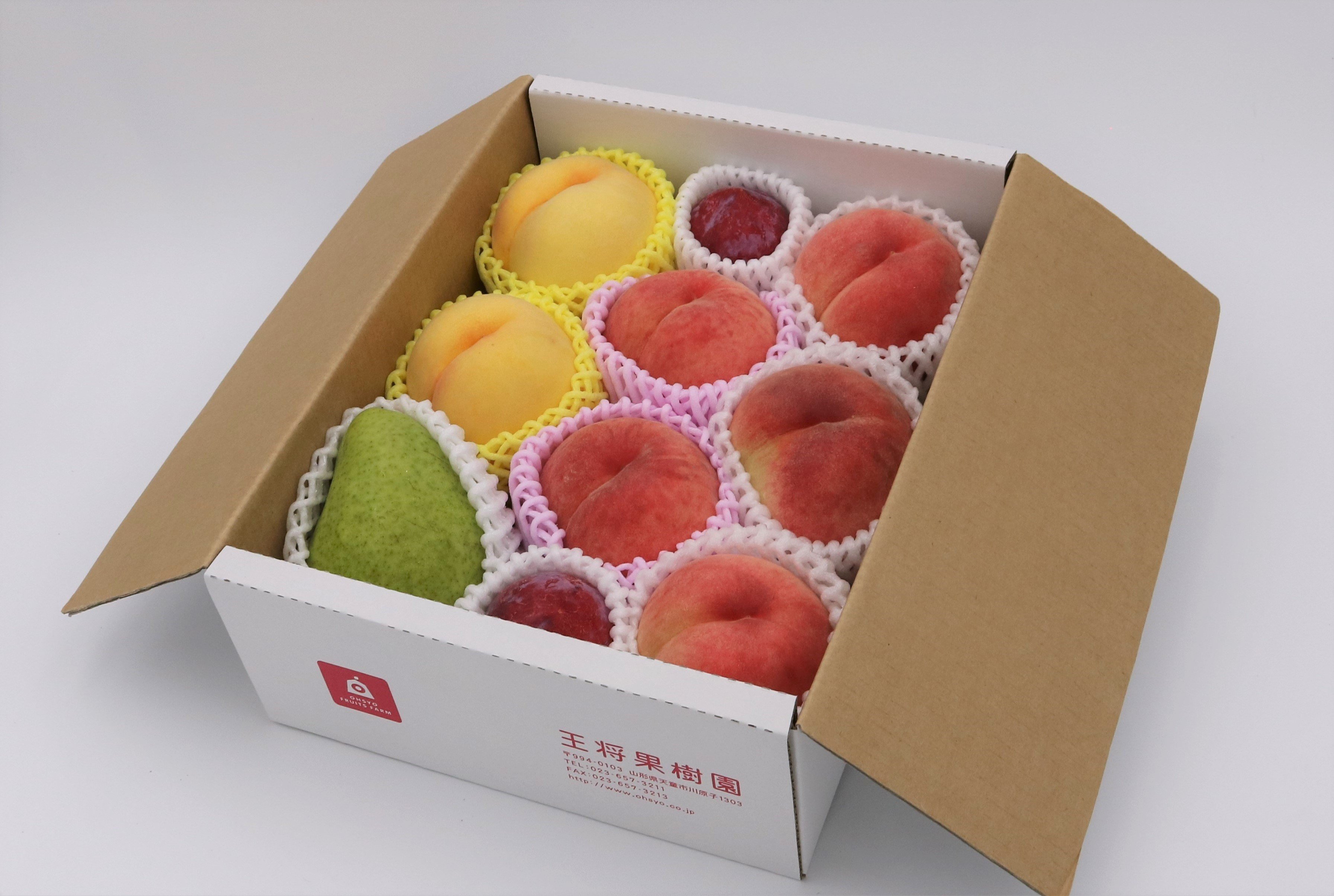 ※画像は一例です。時期により果物の内容、個数は変わります。