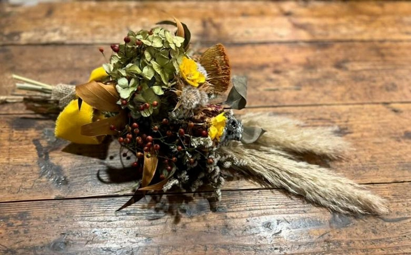 ドライフラワー　イメージ