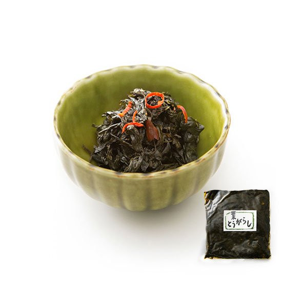 ●葉とうがらし
口の中でダシの甘味を感じ、噛んでいくと唐辛子の葉の辛味も出てきます。ご飯やおにぎりに。