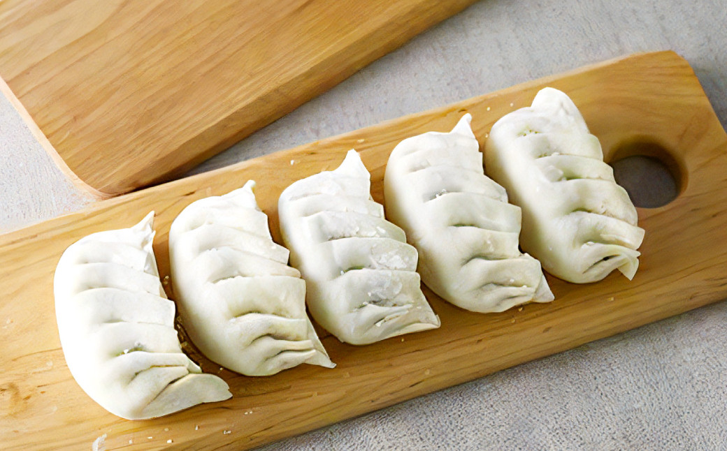 吉祥寺篭蔵の肉まん、あんまん ( 各5個 )と餃子 ( 4種 計33個 ) 食べ比べ セット