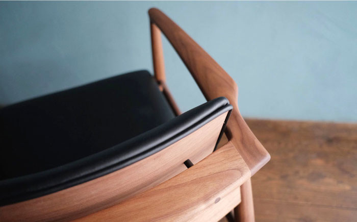 オリジナル インテリア ダイニングチェア 椅子 イス 革張り 木工 作家