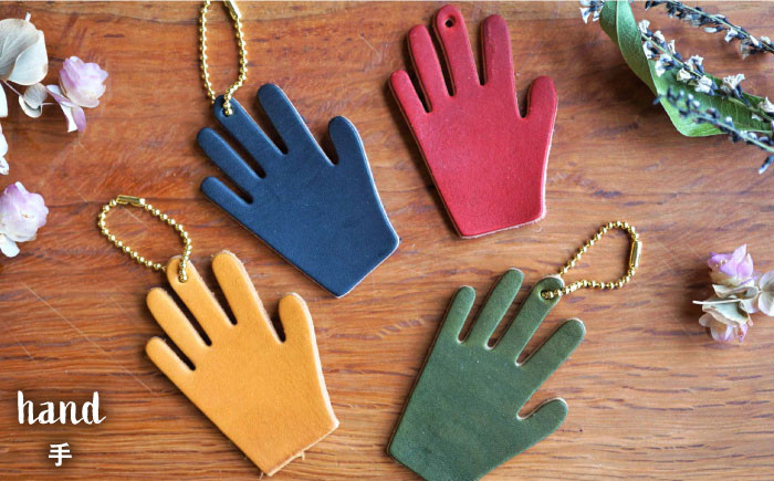 おうち時間応援！世界に一つのオリジナル革チャームを作ろう