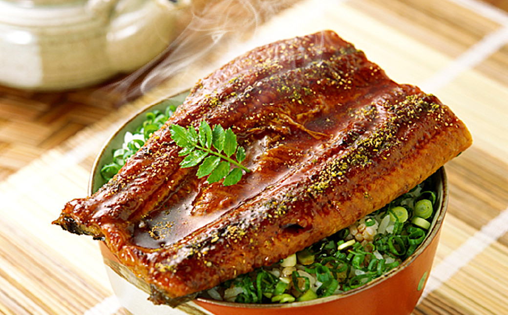 【老舗鮮魚店秘伝の味】肉厚!九州産うなぎ蒲焼1尾 つゆだくタレ付 岡垣町