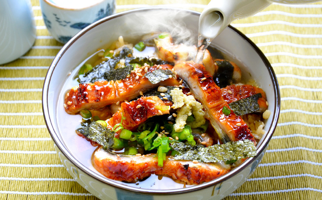 【老舗鮮魚店秘伝の味】肉厚!九州産うなぎ蒲焼1尾 つゆだくタレ付 岡垣町