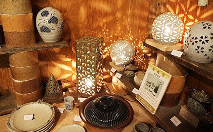 【東馬窯】粉引き象嵌角プレート [UCI003] 焼き物 やきもの 器