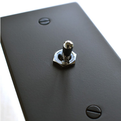 HITTITEのトグルスイッチ A(1口 長方形型・ブラック)アイアンスイッチプレート