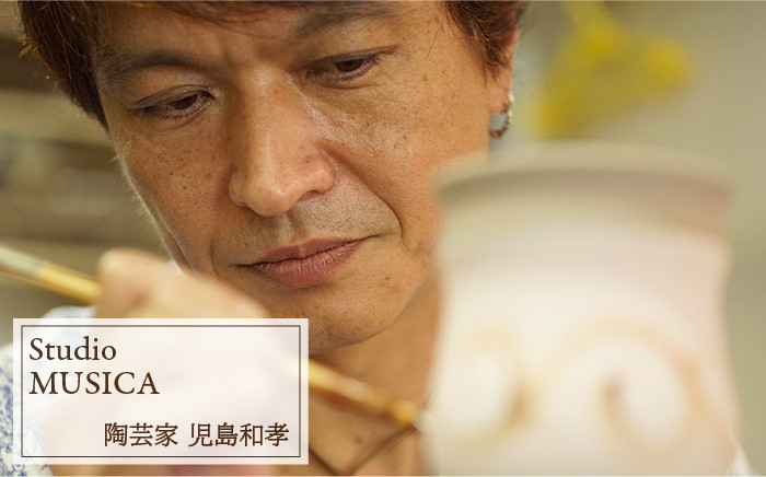 熱々のお料理をそのまま食卓へ！直火、オーブン、グリルOK。